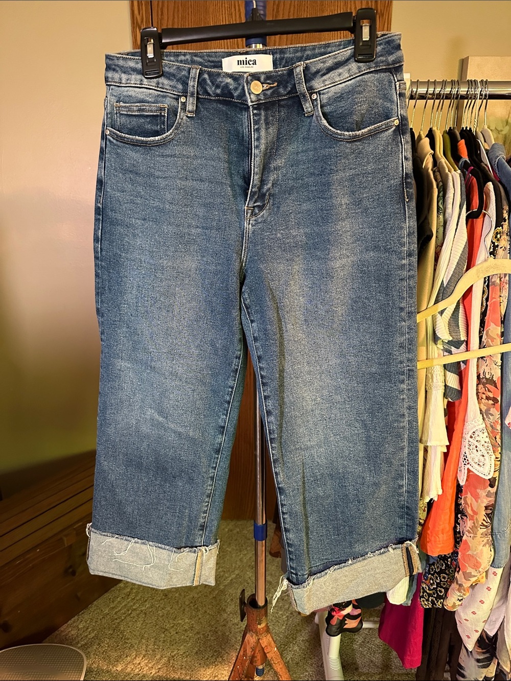 Mica Blue Cropped Roll-Hem Women's Jeans